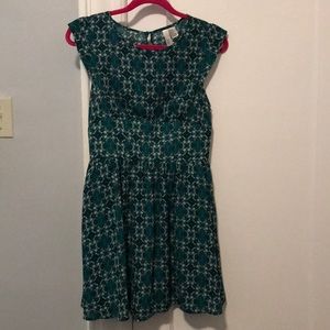 Girls dress.